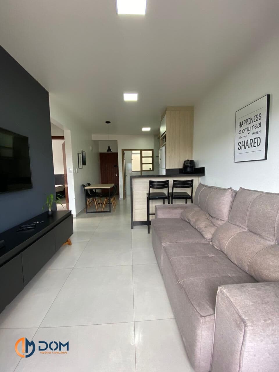 Apartamento Padrão mobiliado - localizado aproximadamente a 650mts da praia de Canasvieiras, Florianópolis/SC.