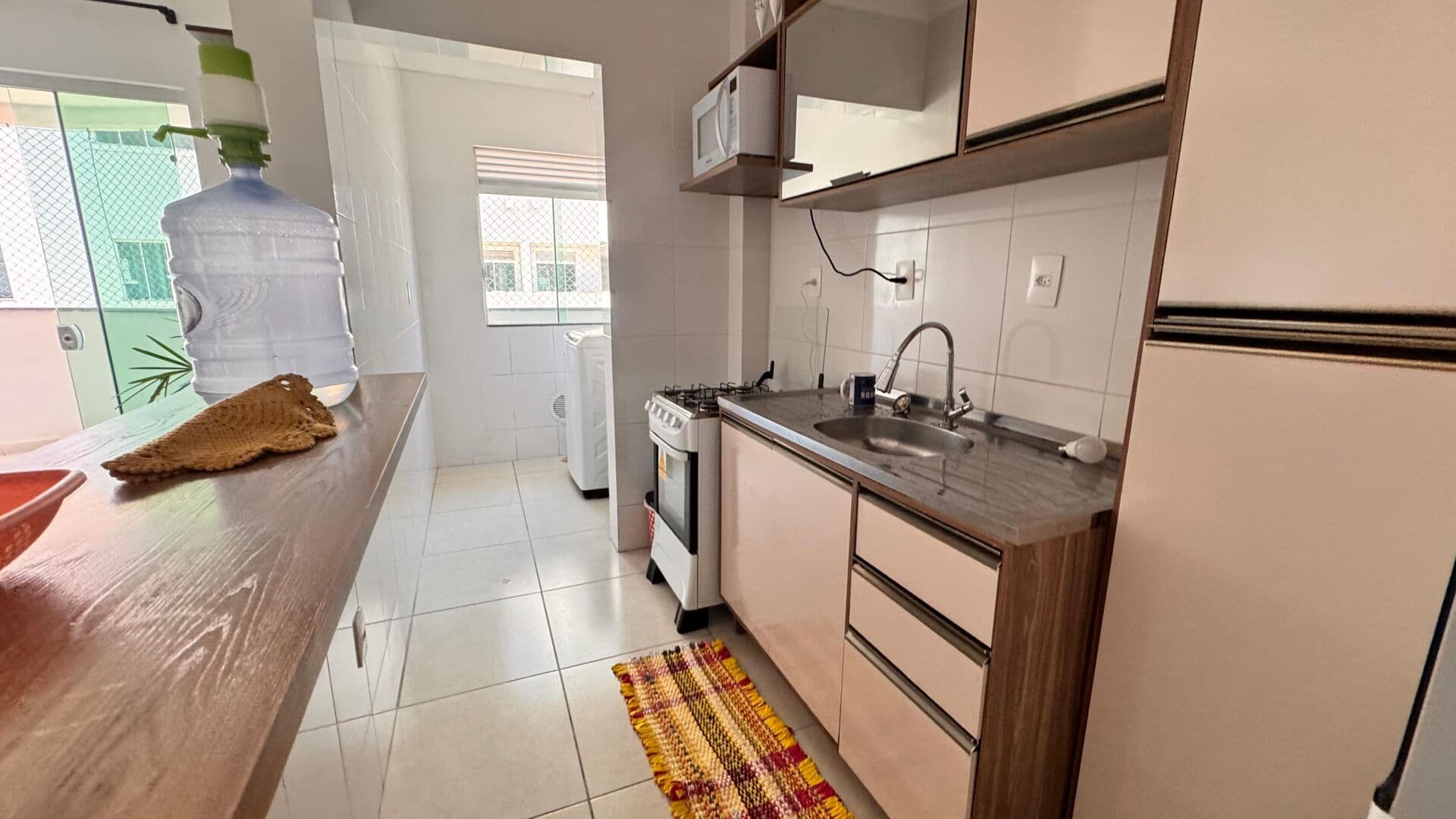Apartamento três Dormitórios próximo a praia dos ingleses - Florianópolis - aproximadamente 700 metros da Praia