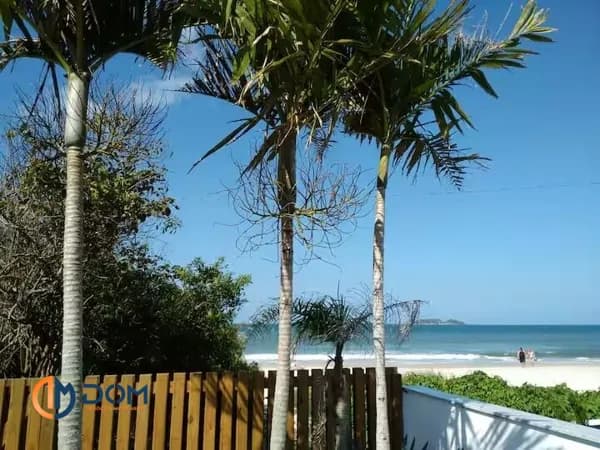Apartamento Mobiliado - 01 dormitório *PÉ NA AREIA*