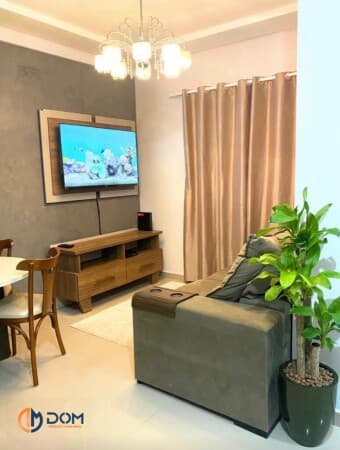 Apartamento com 76m² á aproximadamente 1200 metros da Praia dos Ingleses.