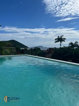 Casa em Florianópolis - Praia Brava
