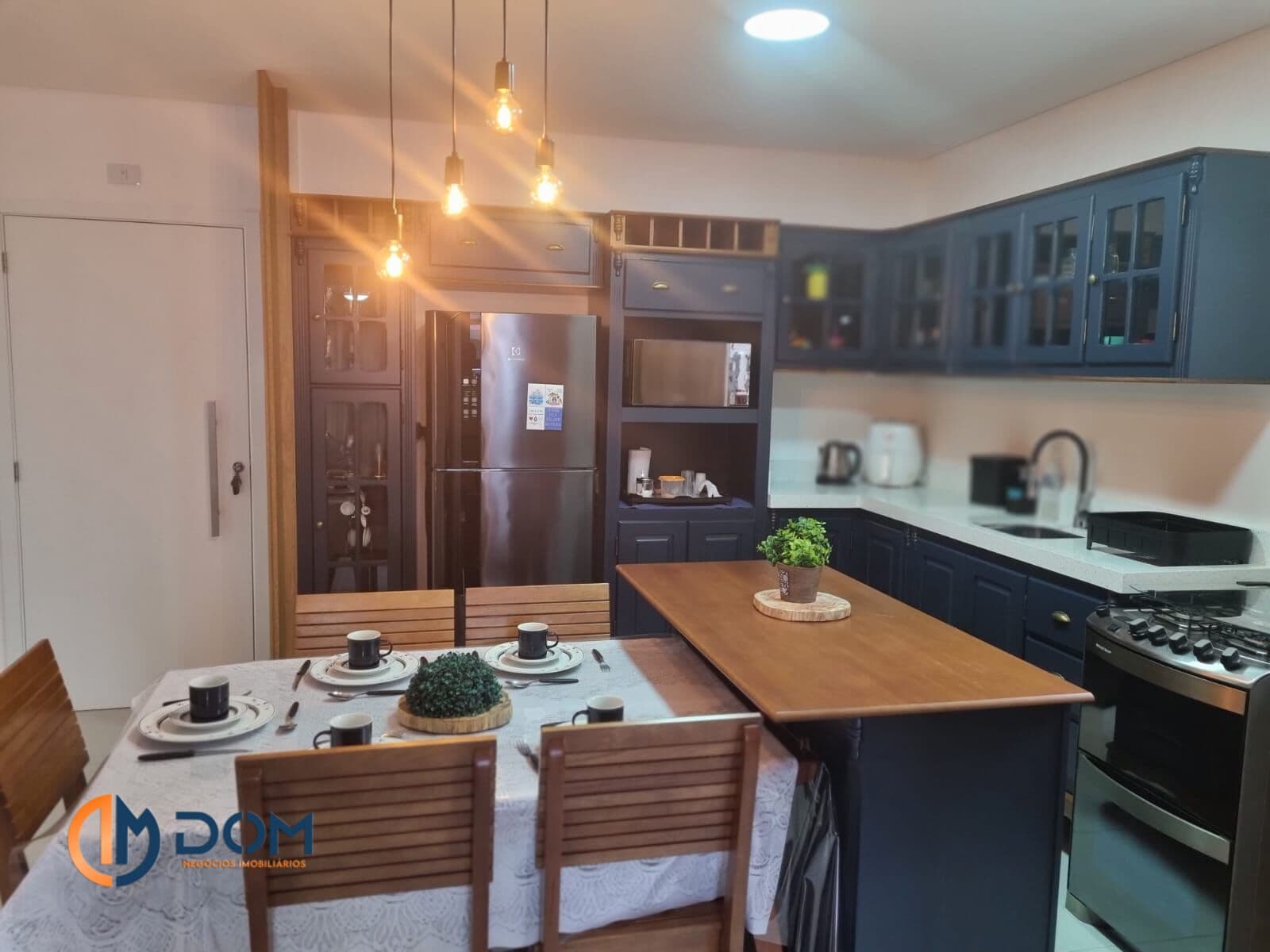 Apartamento Padrão - apenas a 200 metros da Praia dos Ingleses
