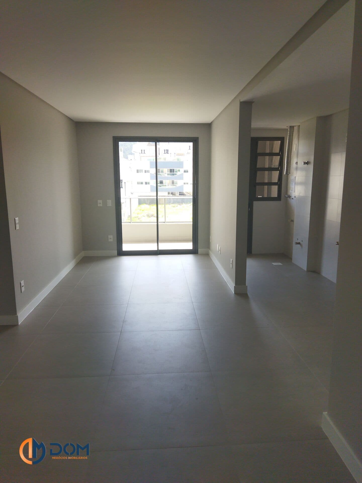 Apartamento Padrão - aproximadamente 900 metros da praia nos Ingleses