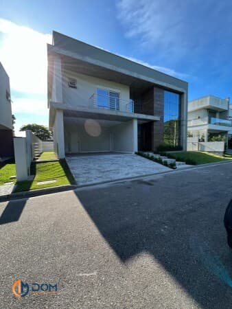 Casa Alto Padrão - aproximadamente 600 metros da Praia da Cachoeira do Bom Jesus