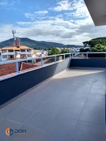 Apartamento Cobertura - aproximadamente 1000 metros da Praia dos Ingleses