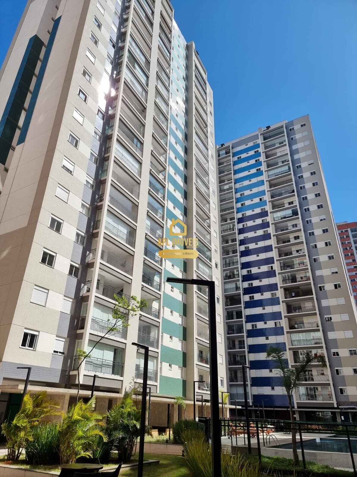 3 dormitórios 1 suíte e 1 vaga