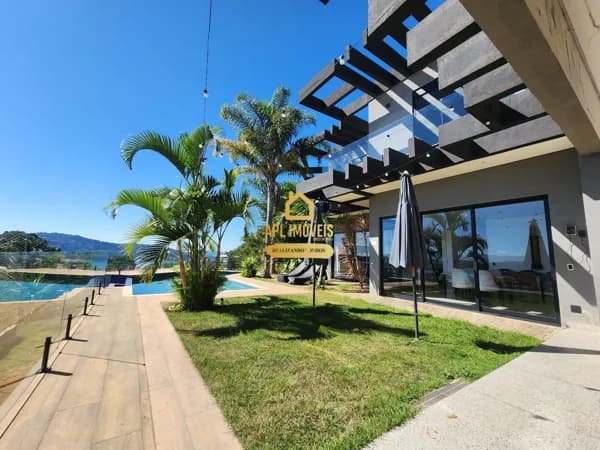 Casa Alto Padrão em Centro, Igaratá/SP