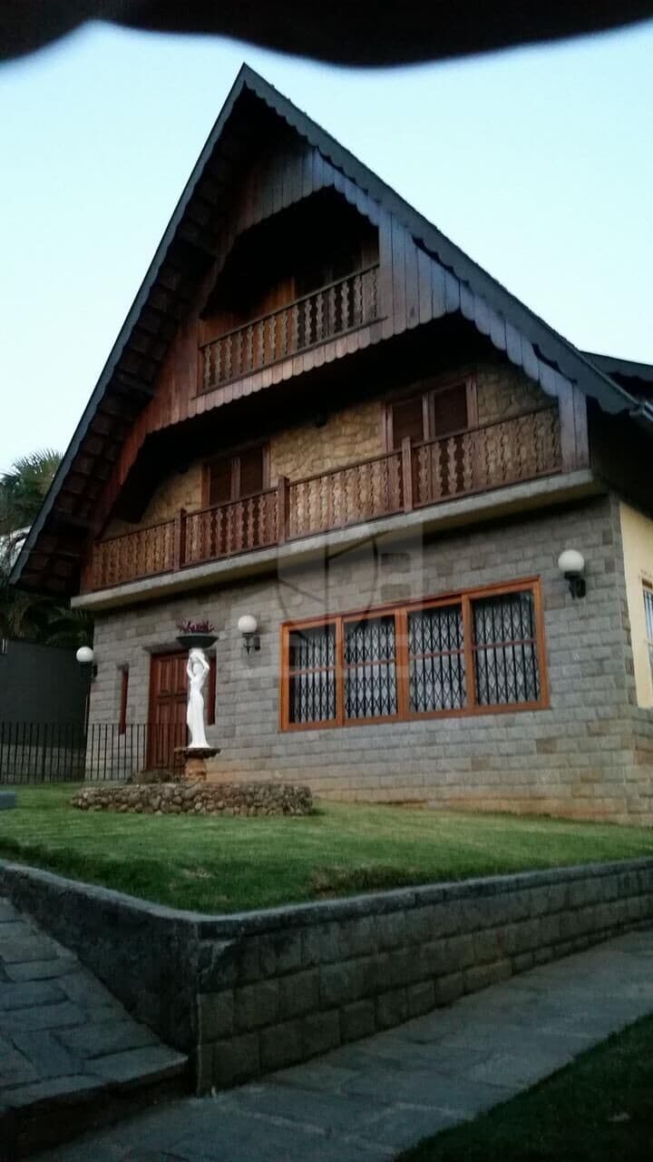 Chalé aconchegante em Mosela,