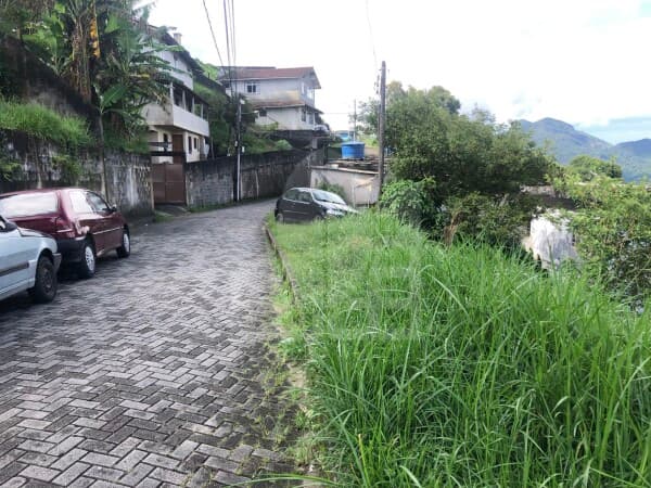 Lote/Terreno em Petrópolis - Quitandinha