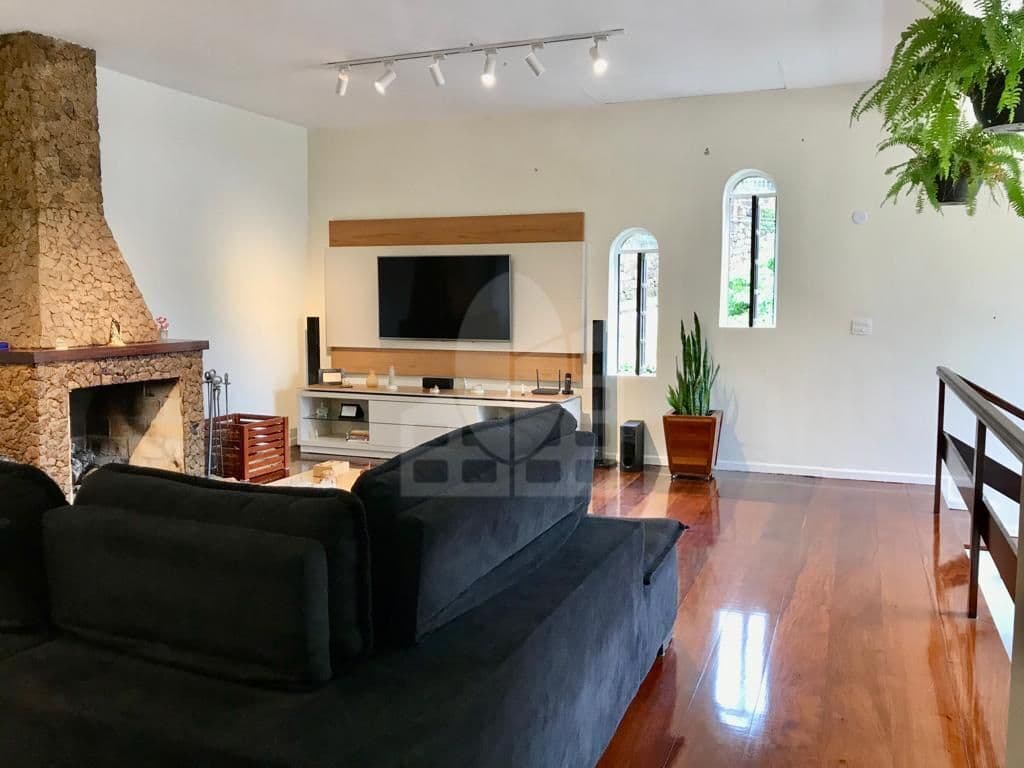 Casa em Petrópolis - Retiro