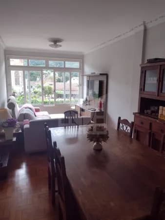 Apartamento de frente