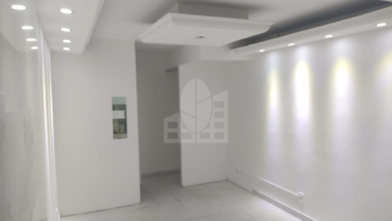Loja com jirau no Serra Shopping - Galeria