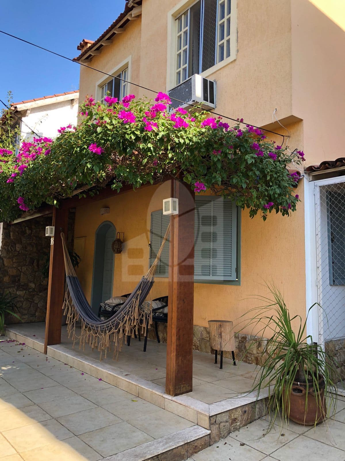 Casa em Condomínio , exclusivo e pronta para morar.