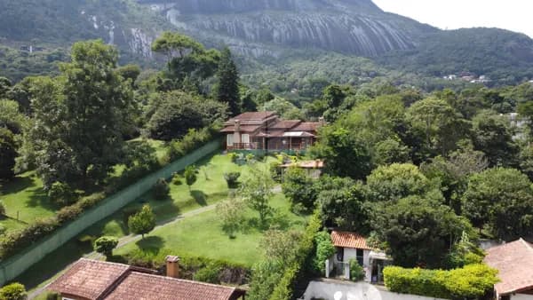 Casa em Samambaia, Petrópolis/RJ