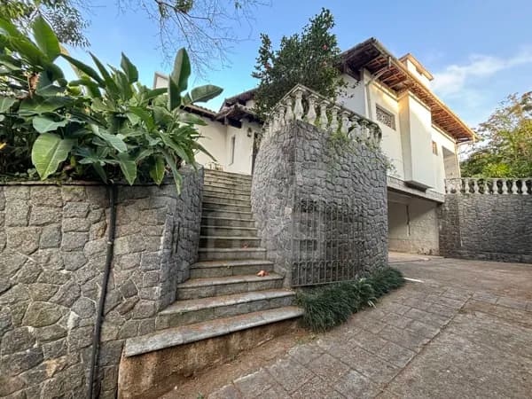 Excelente Casa