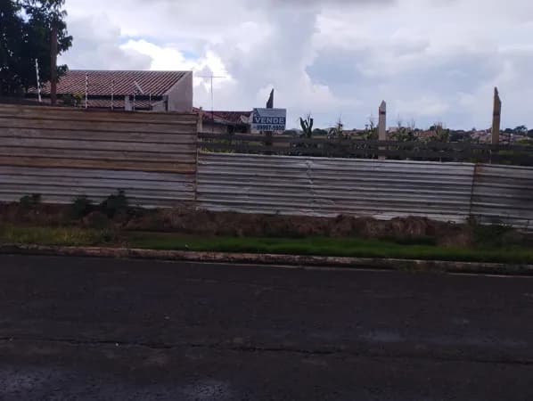 Terreno 204 m² à venda no Jardim Neman Sahyun - por RS 150.000 - Londrina/PR