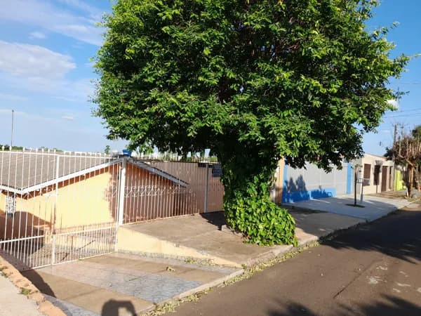 Casa à venda no JD Santa Joana zona sul - por R$ 250.000 -Londrina/PR