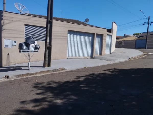 CASA à venda no bairro JARDIM TAROBÁ - POR r$ 550.000 Londrina/PR