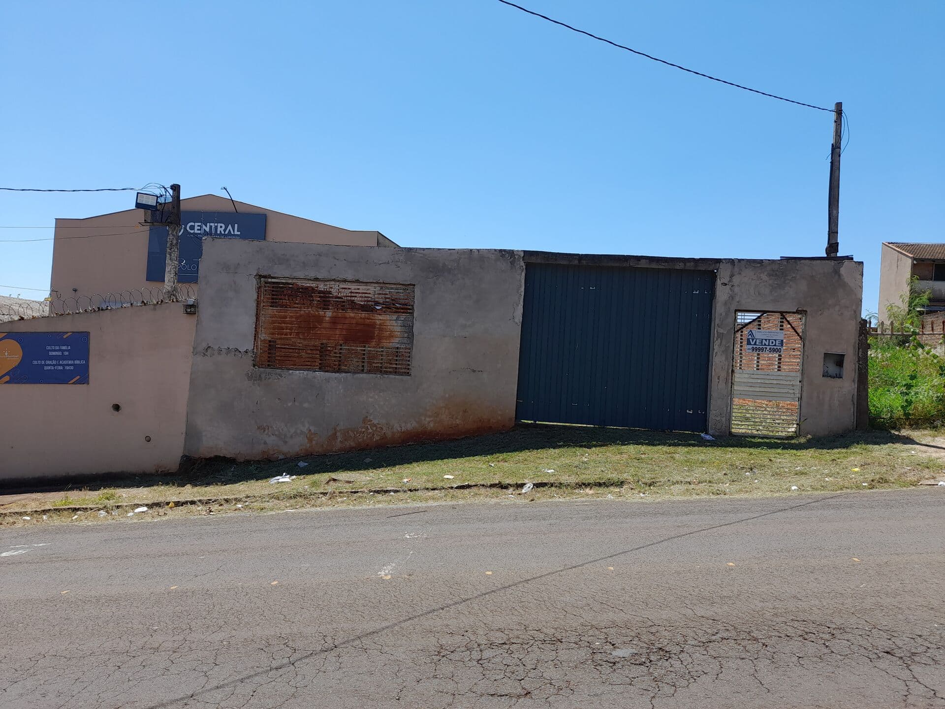 Terreno 412,72 à venda zona leste - proj. iniciado p/ kitinets - por R$ 430.000 -Londrina/PR