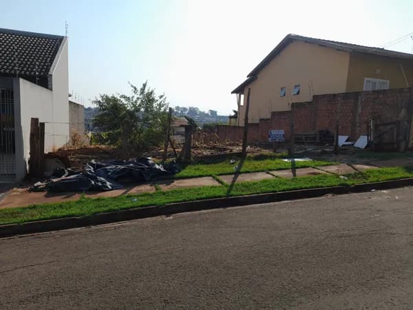 Lote/Terreno em Londrina - Sabará III
