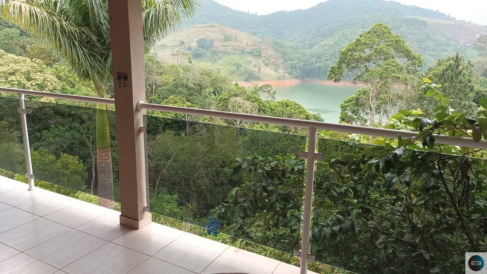 Chácara na represa