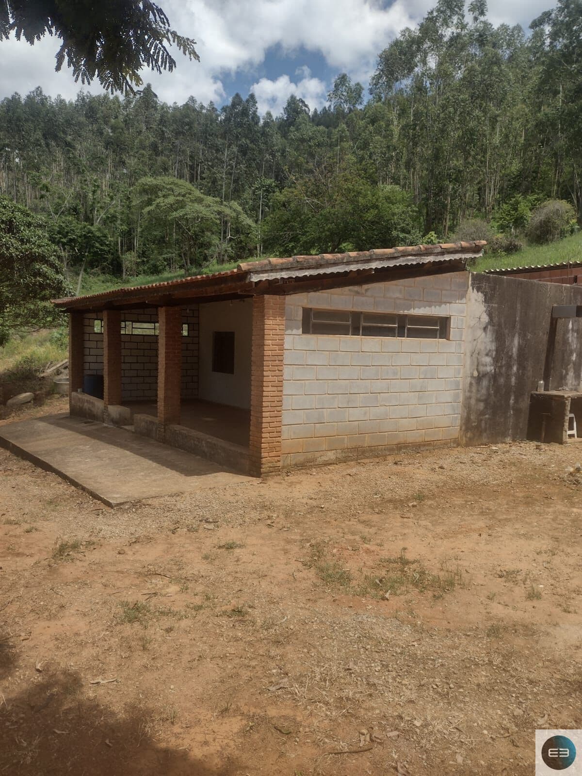 Sítio em Paraibuna
