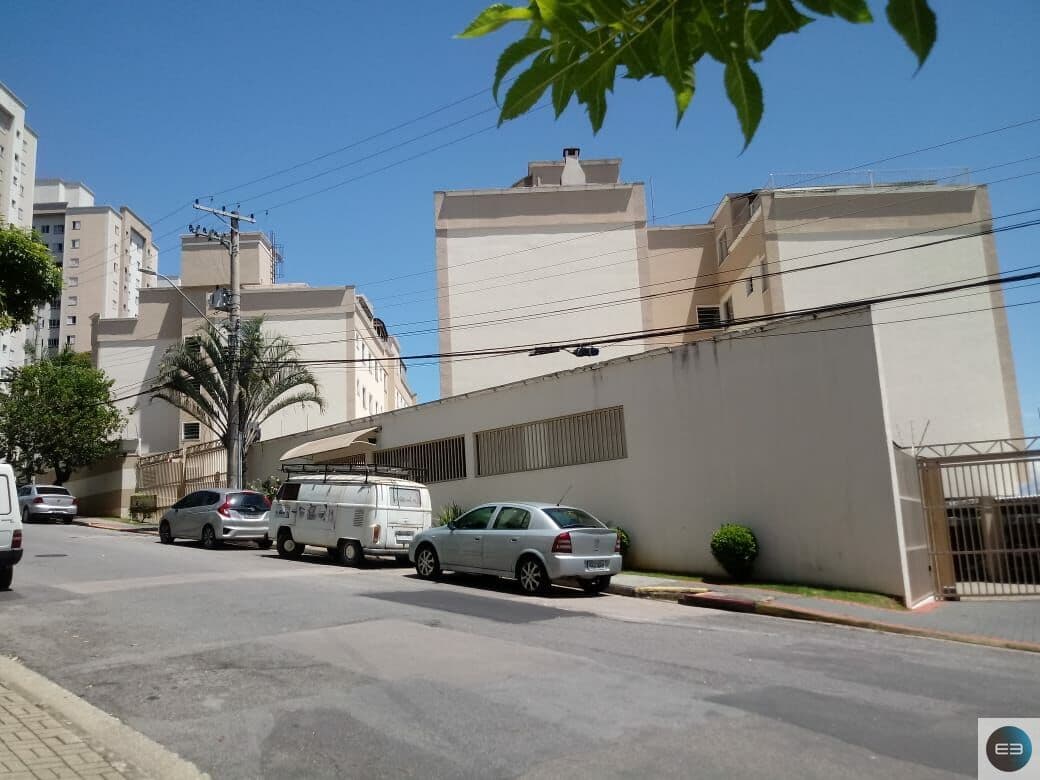 Cobertura Duplex no Floradas de São José