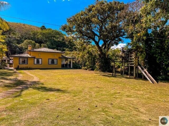Linda chácara em Paraibuna