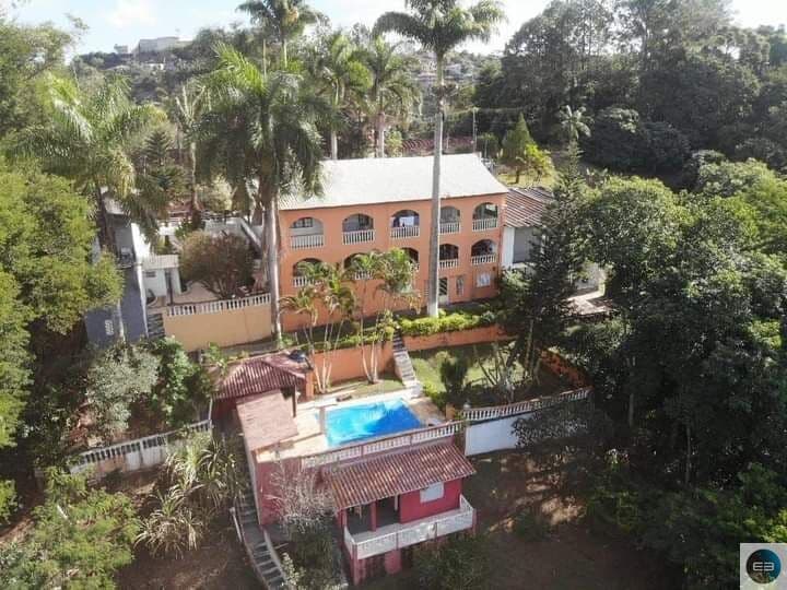 Chácara na represa em Igaratá