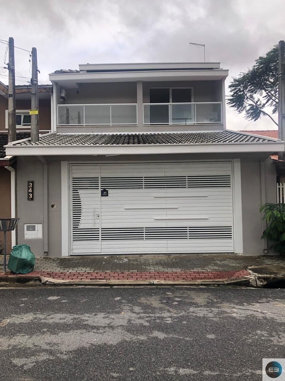 Sobrado em São José dos Campos - Residencial de Ville