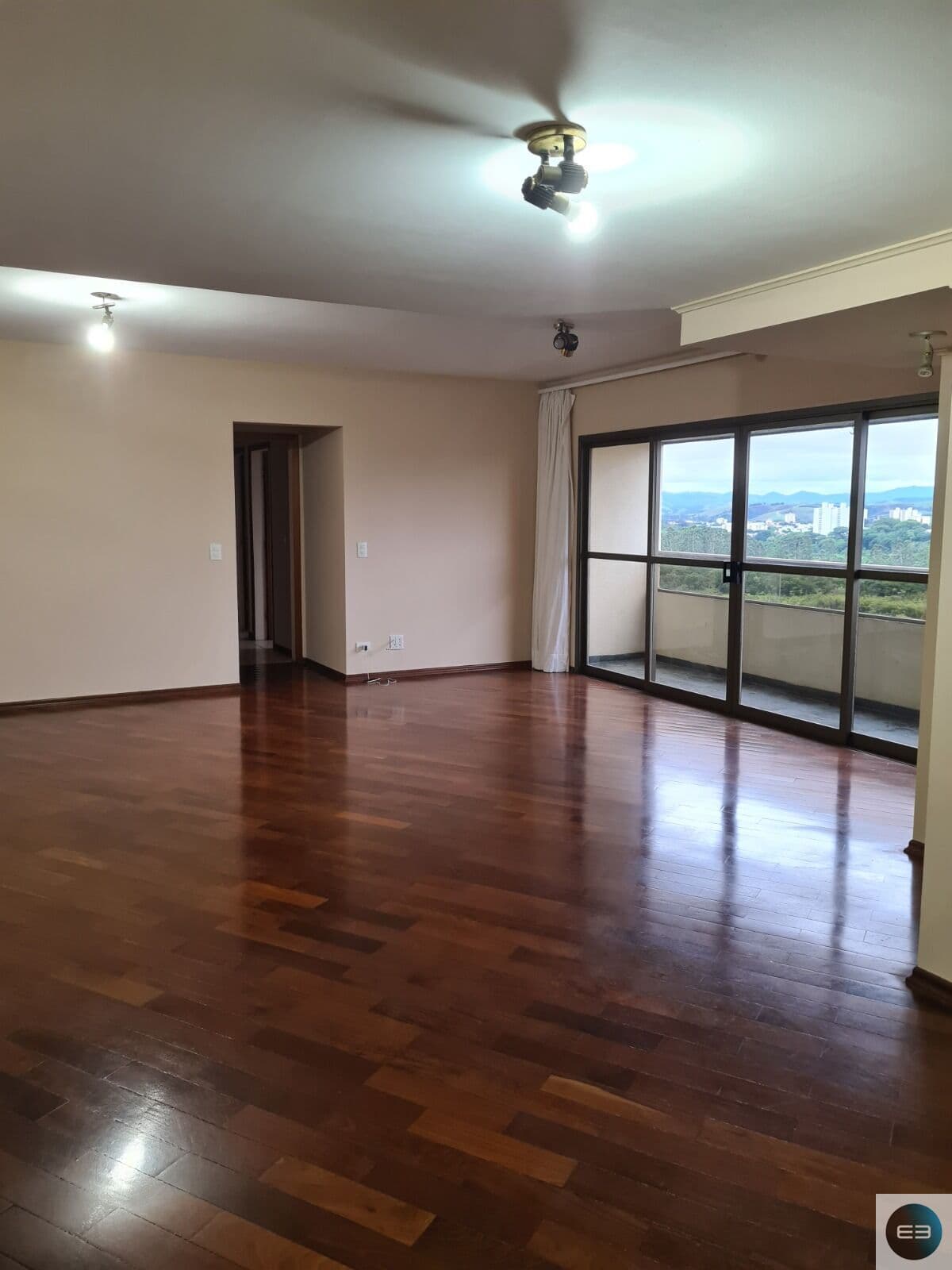 Apartamento no Centro de SJCampos