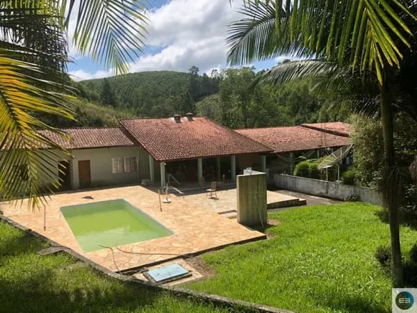 Sítio maravilhoso em Salesópolis