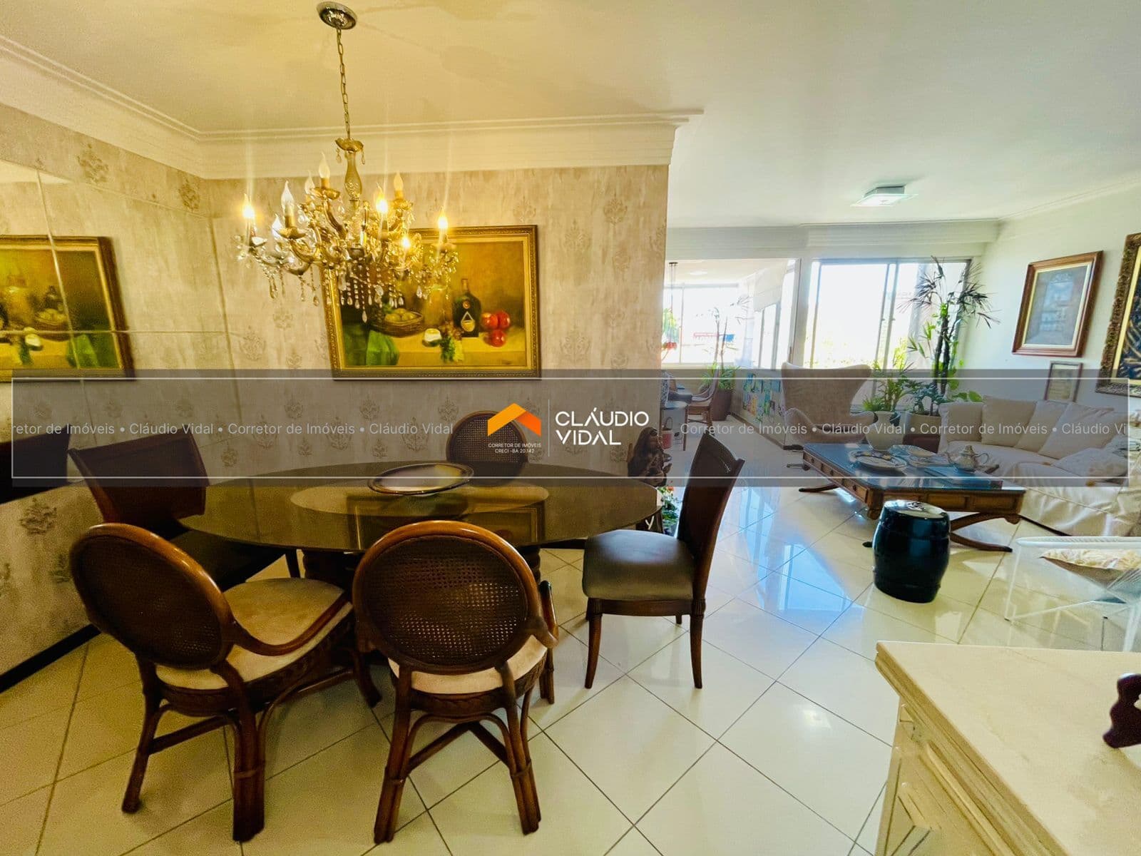 Apartamento 4/4 (2 Suítes) na Graça, Salvador - BA