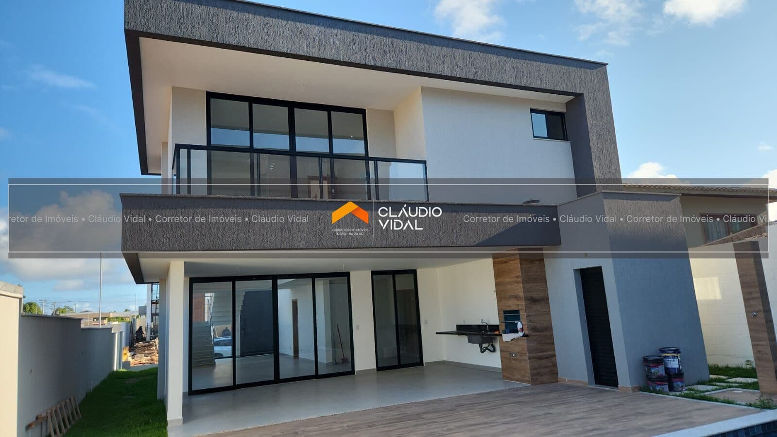 Casa Duplex NOVA, 245 m2, 4/4, Buraquinho, Lauro de Freitas - BA
