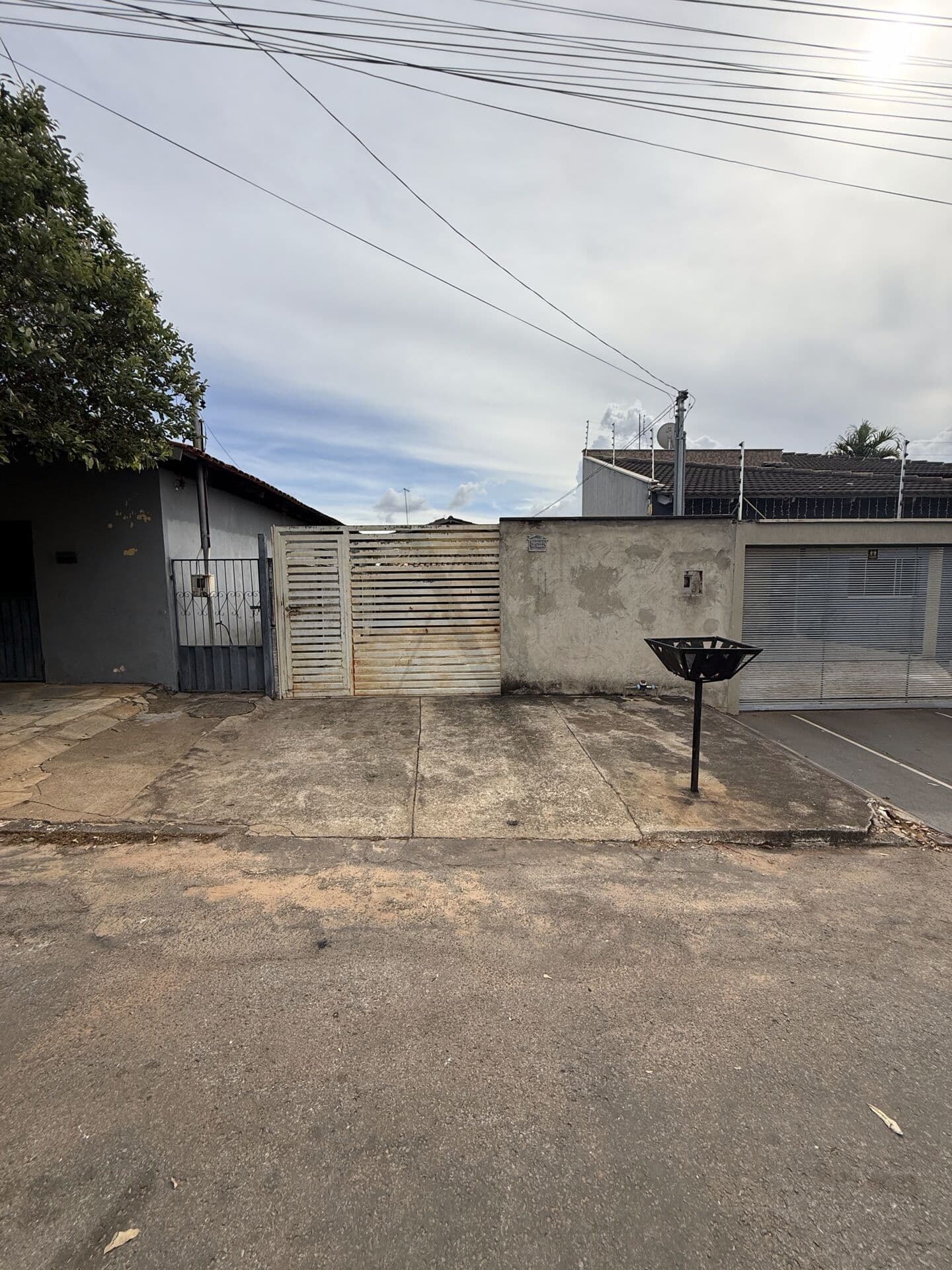 Casa em Goianésia - Santa Luzia