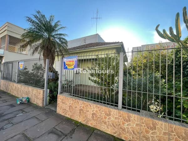 Casa Comercial