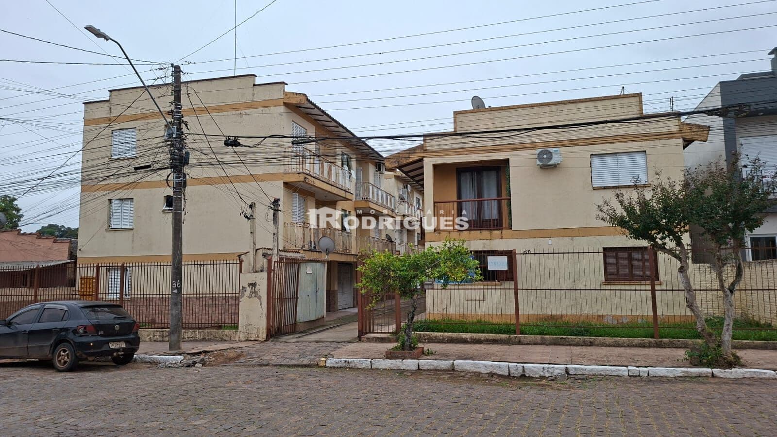 2 Prédios Residenciais