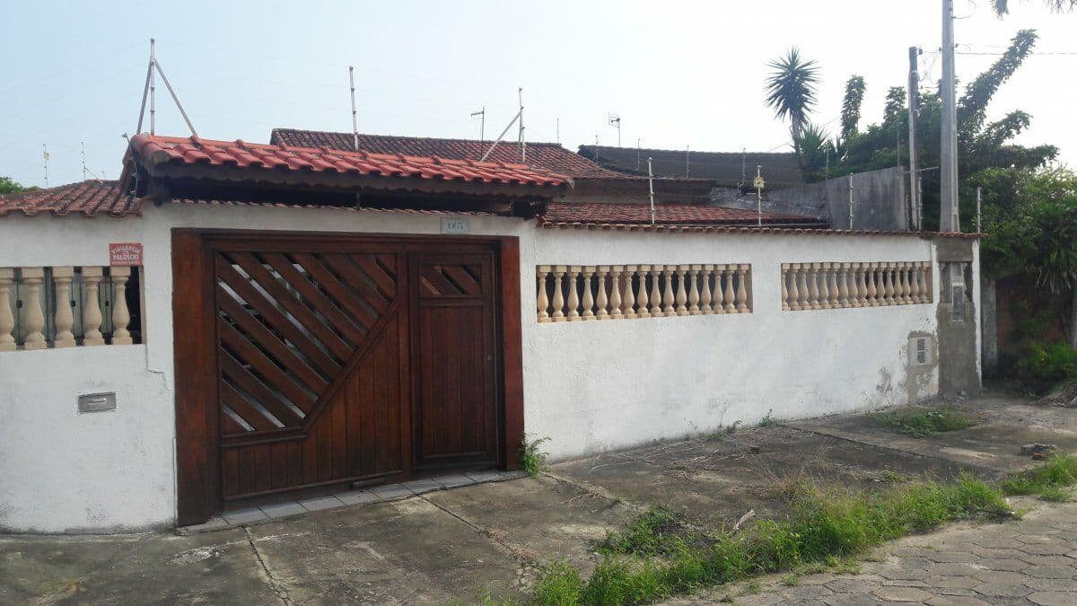 Casa Térrea para Venda em suarão Itanhaém-SP
