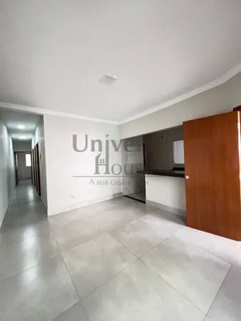 Casa de 3 quartos com suíte à venda no Setor Três Marias Goiânia/GO