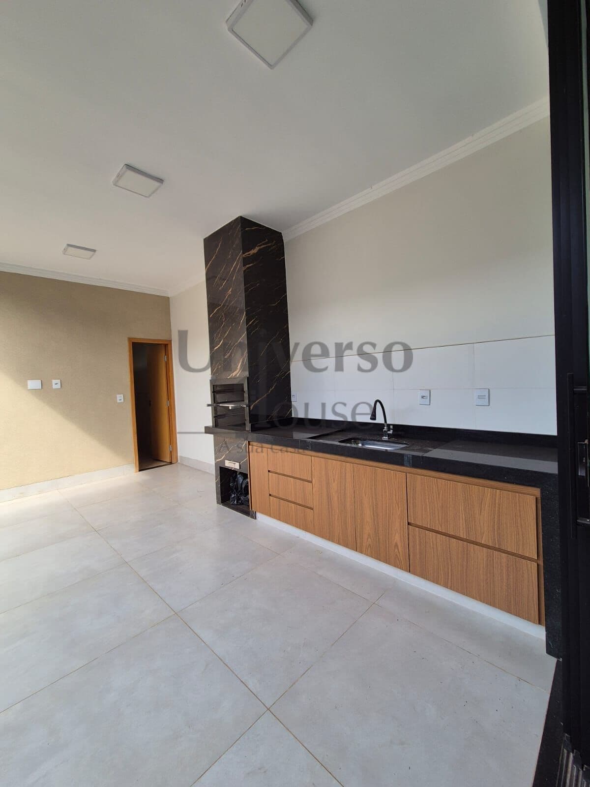 Casa localizada no Residencial Canadá, Goiânia/GO