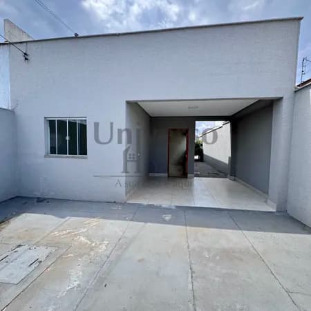 Casa Padrão à venda no Bairro Independencia