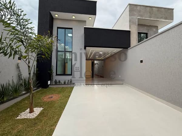 Casa de 3 quartos com suíte à venda no Parque das Flores Goiânia/GO