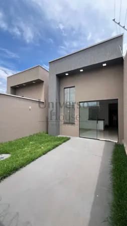 CASA NO SETOR ESTRELA DALVA EM GOIANIA