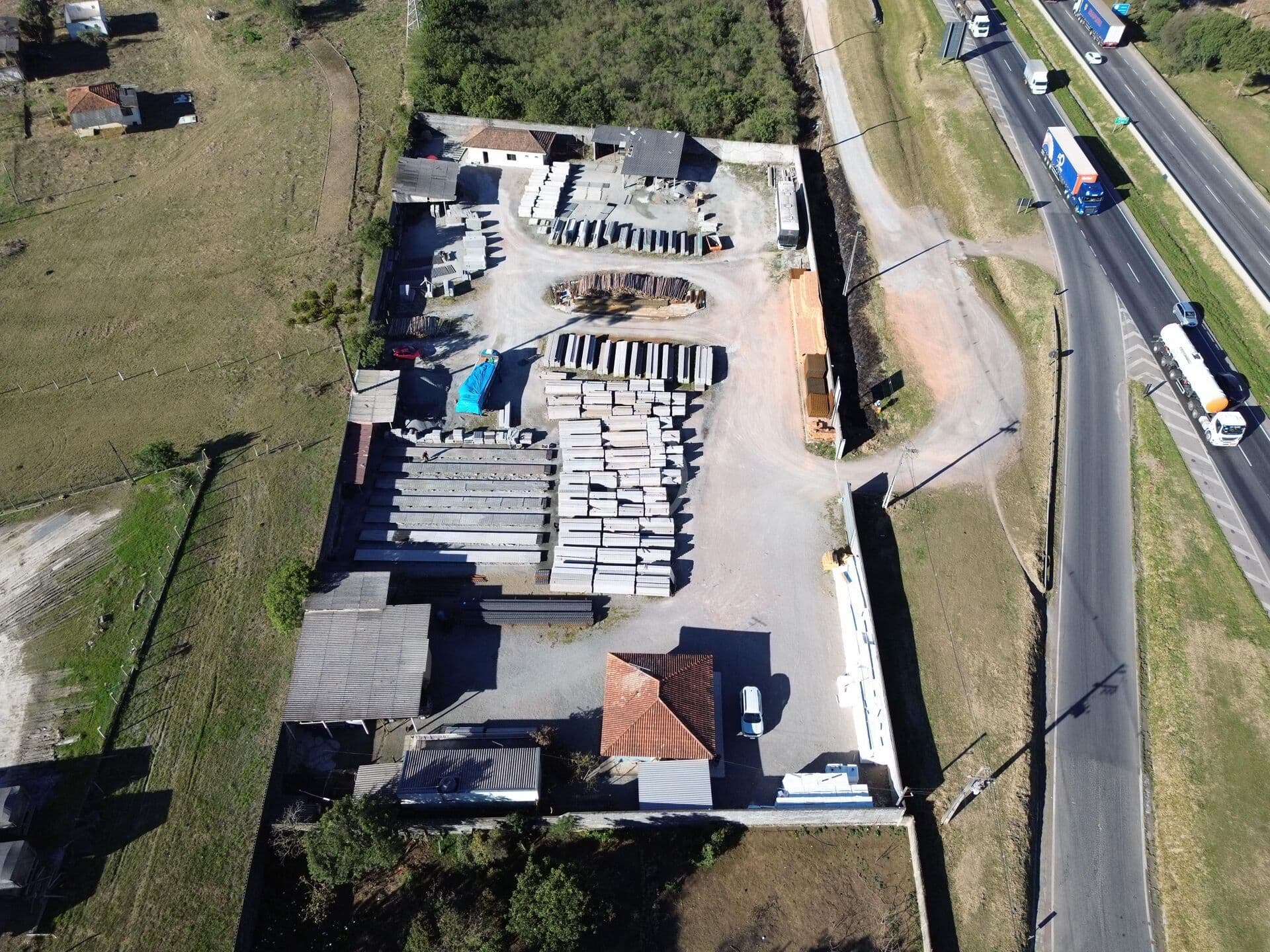 Lote/Terreno em São José dos Pinhais - Campina