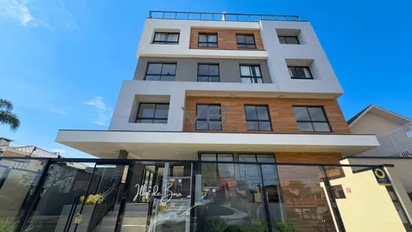 Apartamento Padrão, com 3 quartos, 81 m² privativos, 1 vaga de garagem, no Santa Quitéria, Curitiba - PR.
