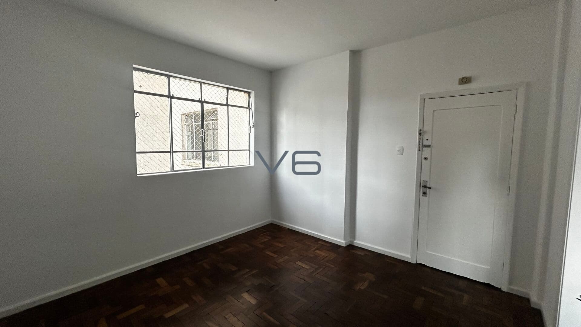 Apartamento com 1 dormitório, 22 m2 privativos no Centro.