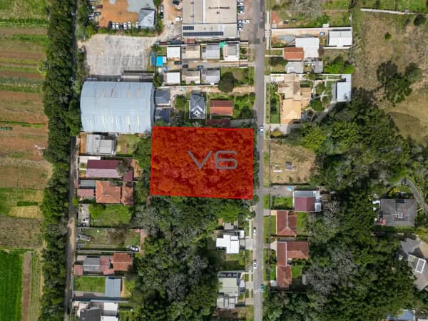 Terreno 302,9m² privativos, em Santa Felicidade, Curitiba-PR