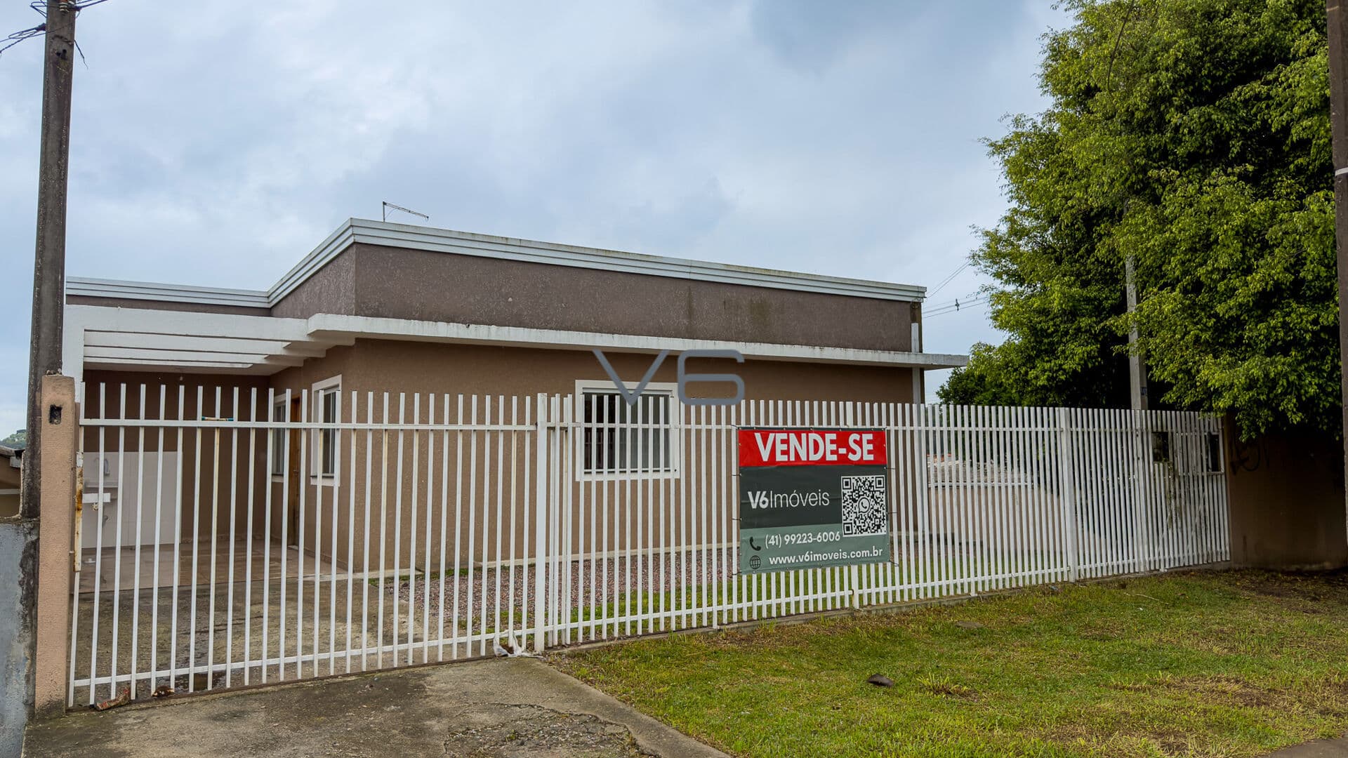 Casa com 3 Quartos, 48,92m² privativos, 2 vagas de garagem, no Chapada, Araucária - PR