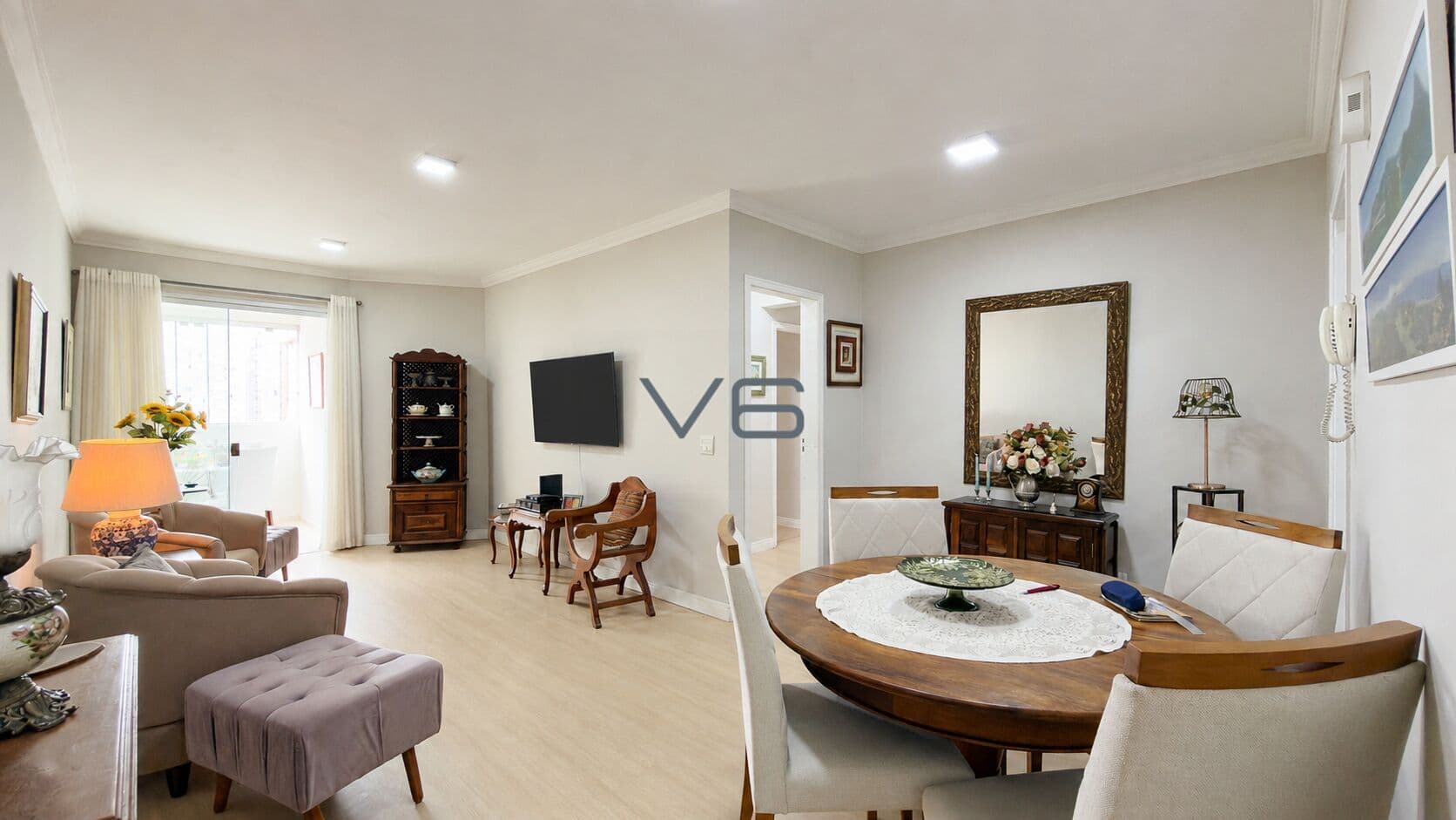 Apartamento Padrão com 3 quartos, 1 vaga de garagem, 100m² privativos, no Bigorrilho, Curitiba - PR.