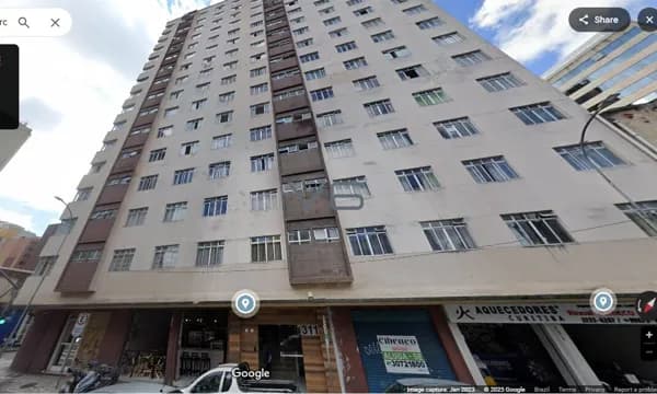 Apartamento de 1 dormitório, 42 m2 privativos.
